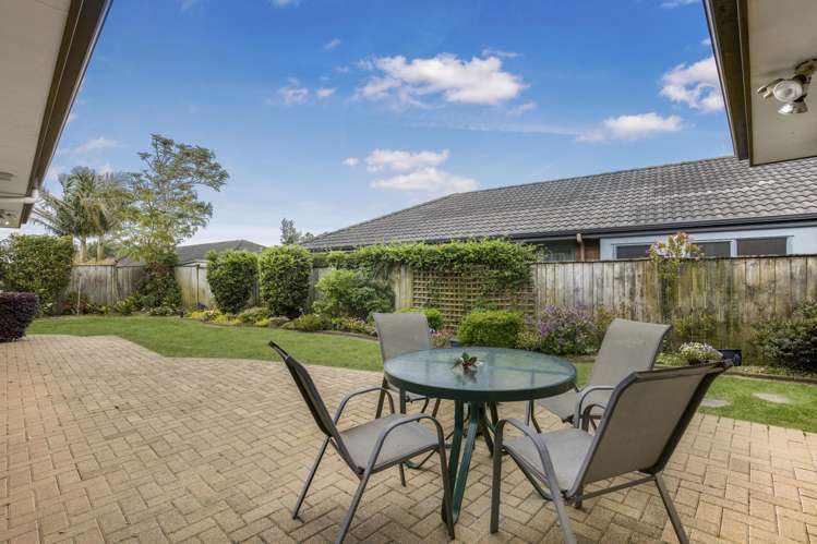 5 Greta Banks Place Wattle Downs_12