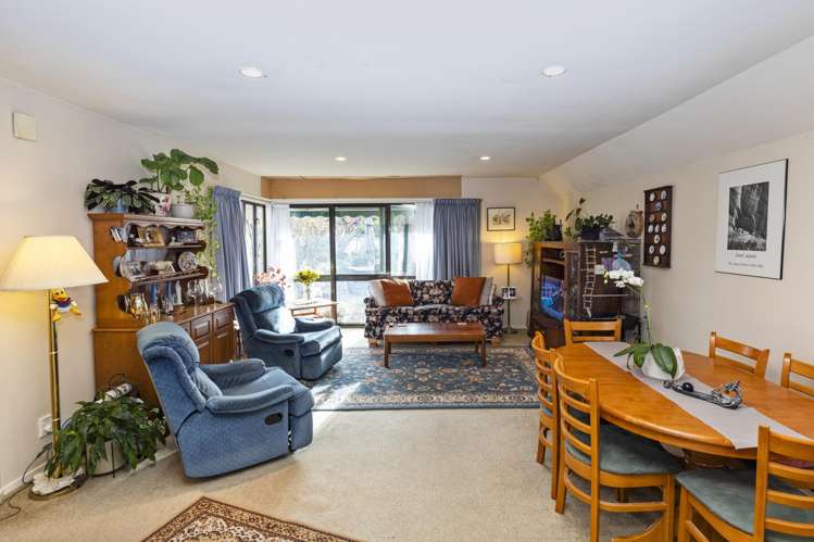 3/126 Idris Road Strowan_4