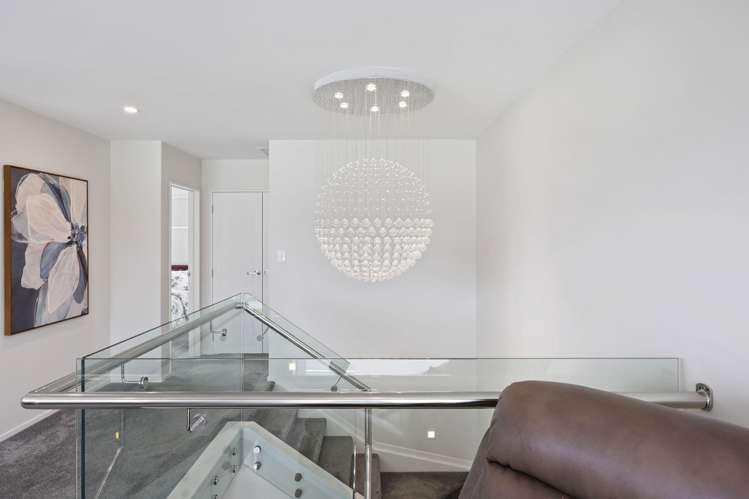 19 Horsefields Drive Flat Bush_13