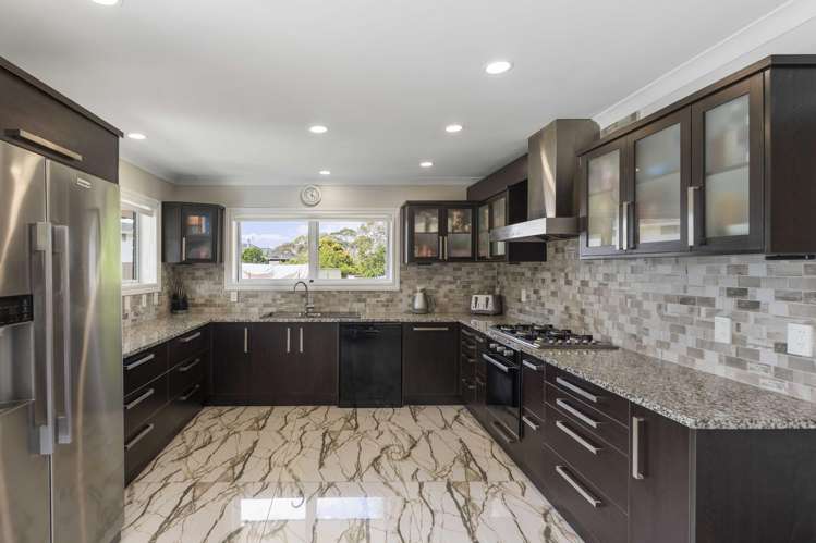 3 Bothwell Place Pahurehure_3