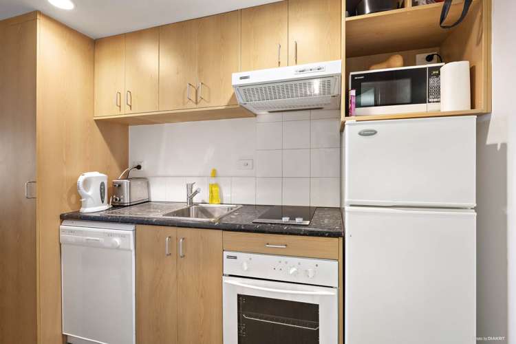 14d/2 Eden Crescent Auckland Central_5