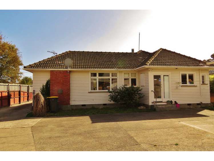 378a Pages Road Aranui_3