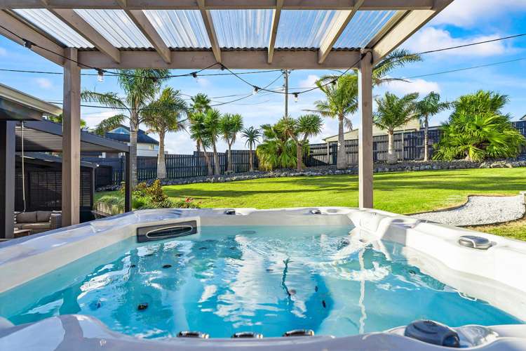 63 Ardern Avenue Stanmore Bay_10