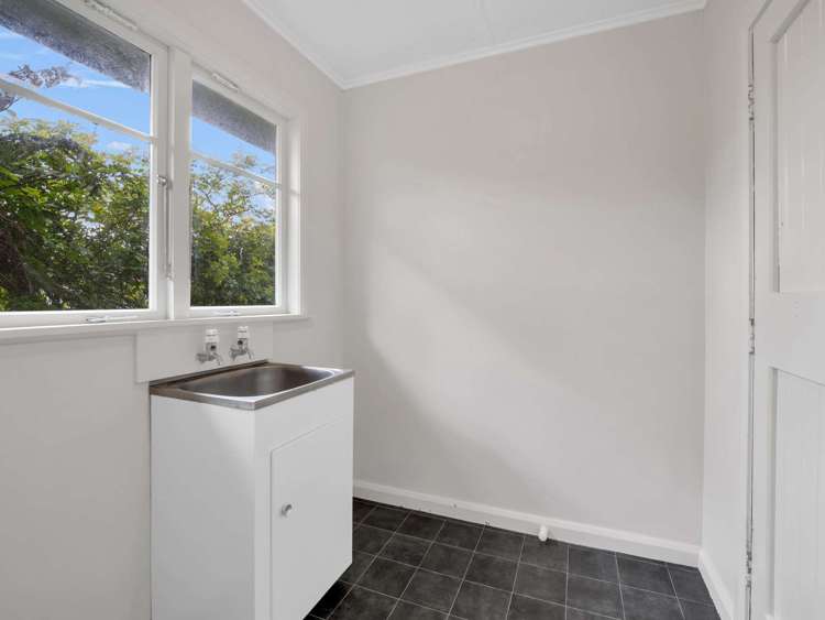 172 Highbury Avenue Highbury_16