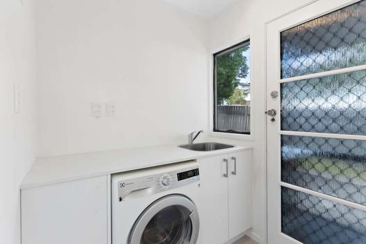 28 Santiago Crescent Unsworth Heights_24