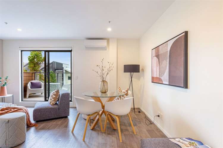 202b/160 Hobsonville Point Road Hobsonville_9