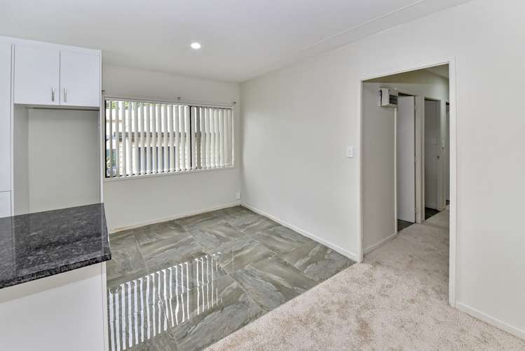 2/11 Barneys Farm Road Clendon Park_2