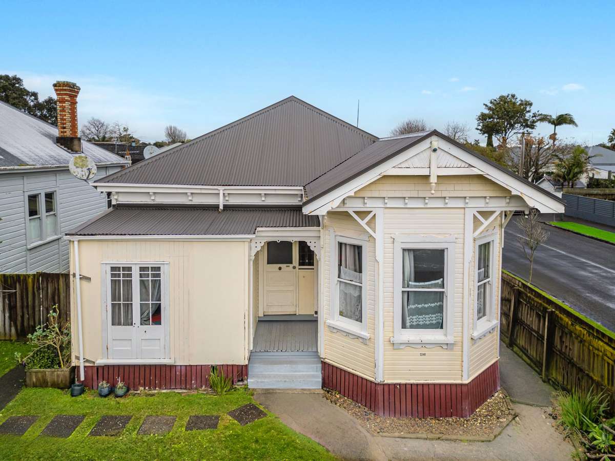 216 Balmoral Road_0
