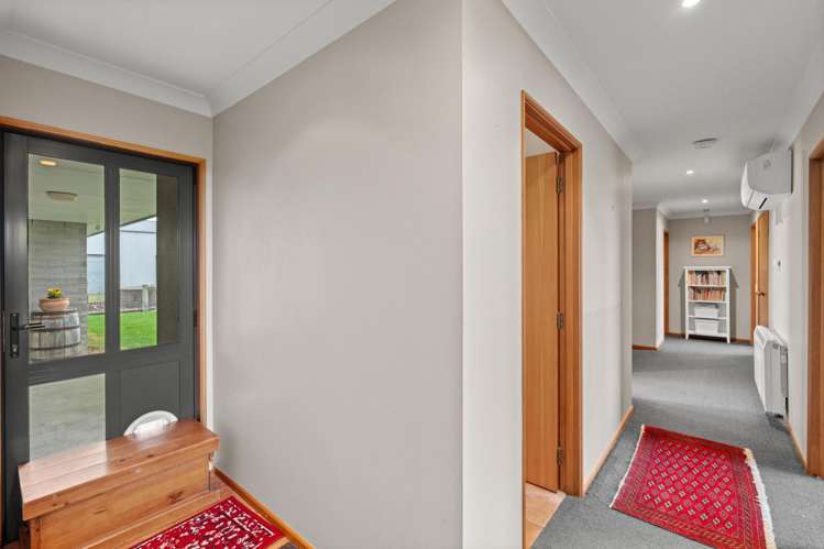 154 Myross Road Myross Bush_13