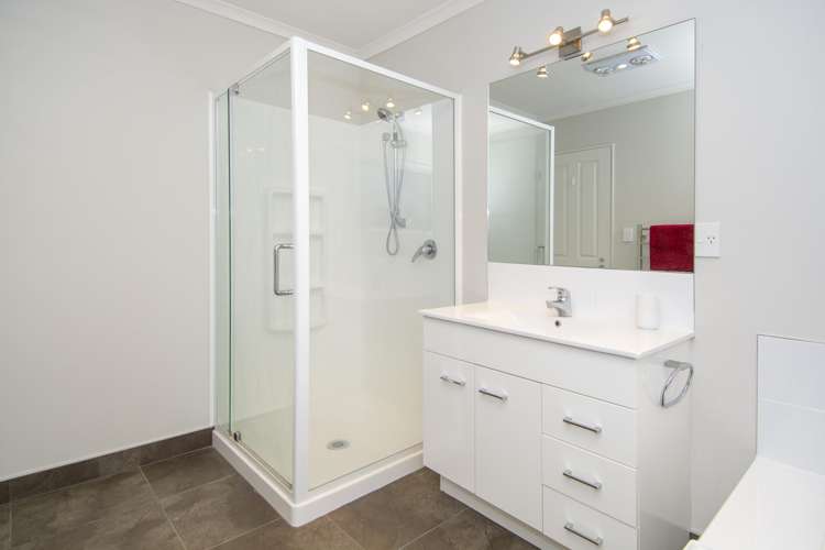 1 Santa Monica Drive Papamoa_12