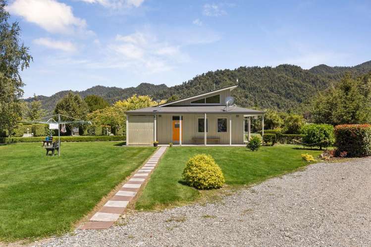 2595 Kawatiri-Murchison Highway Longford_13