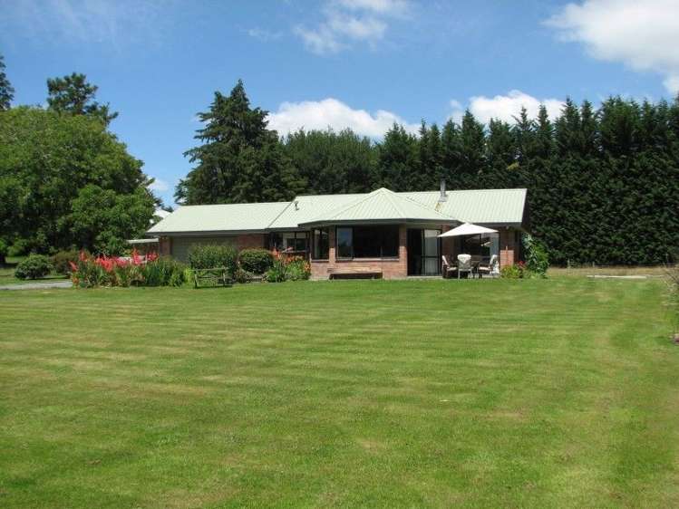 1259 Lakeside Road Milton_0