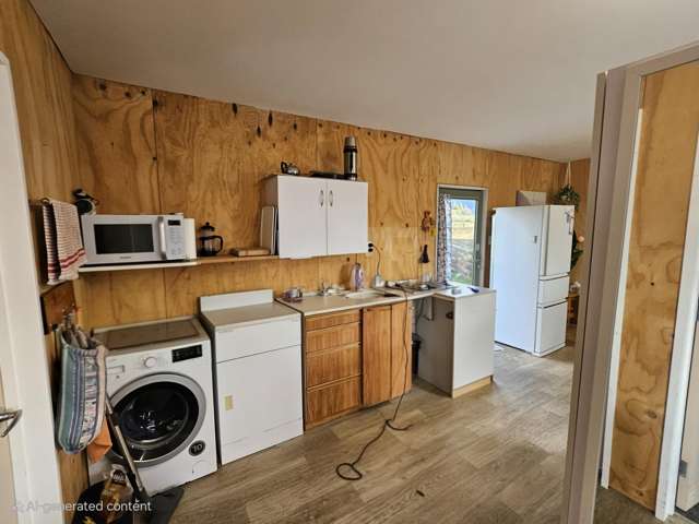 720 Atarau Road Atarau_1