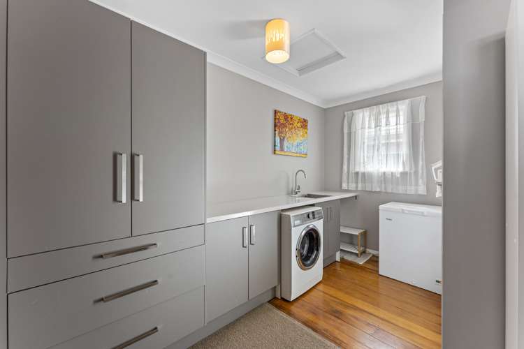 1081 Fergusson Drive Clouston Park_8