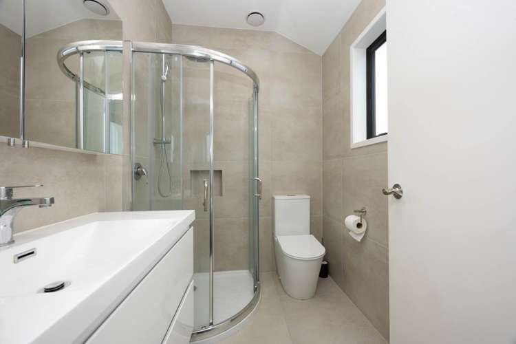 191e Golf Road Titirangi_14