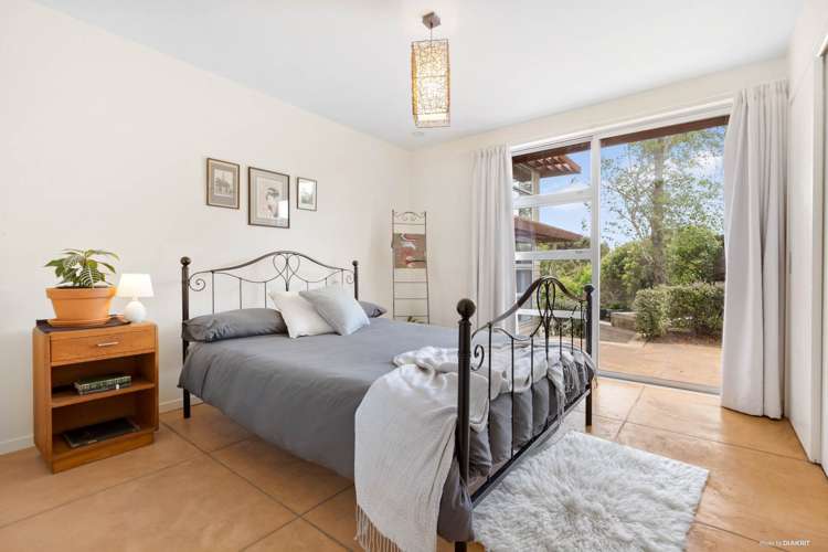 34 Abbotleigh Avenue Te Atatu Peninsula_14