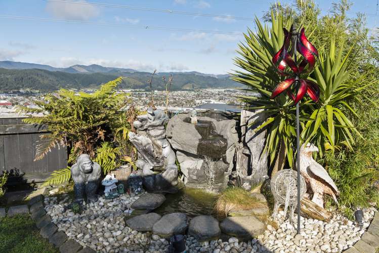 46 Percy Kinsman Crescent Riverstone Terraces_14