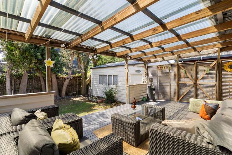 22B Holiday Road Stanmore Bay_13