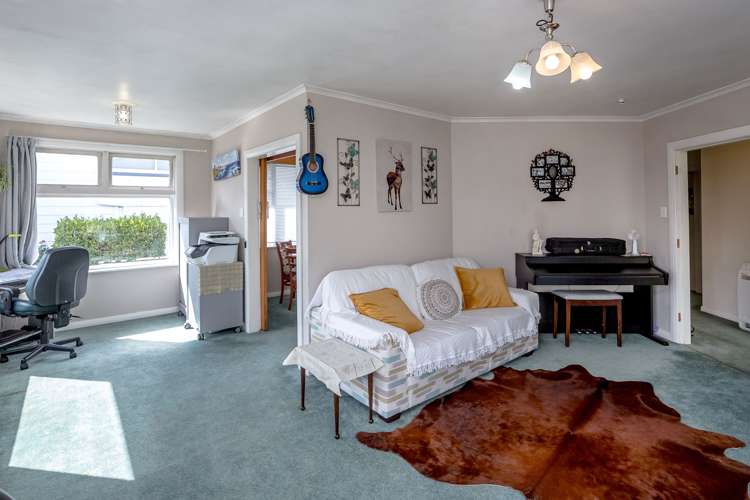 57 Intermediate Street Solway_8