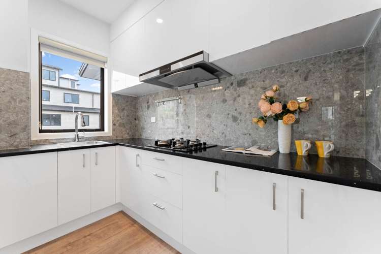 7 Lawson Creek Street Massey_8