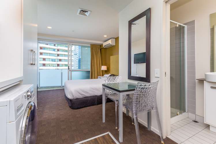 1214/10 Waterloo Quadrant Auckland Central_3