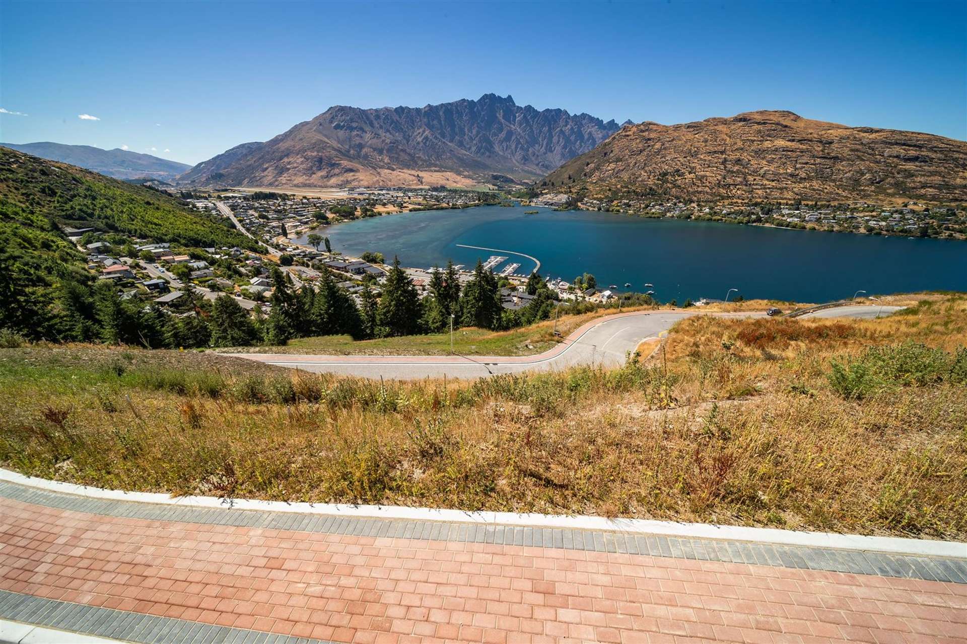 45 Angelo Drive Queenstown Hill_0