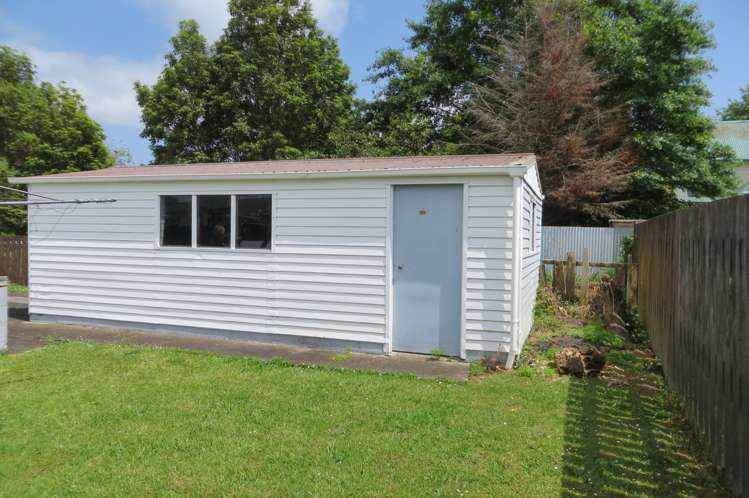 22 Dunlop Crescent Te Aroha_13