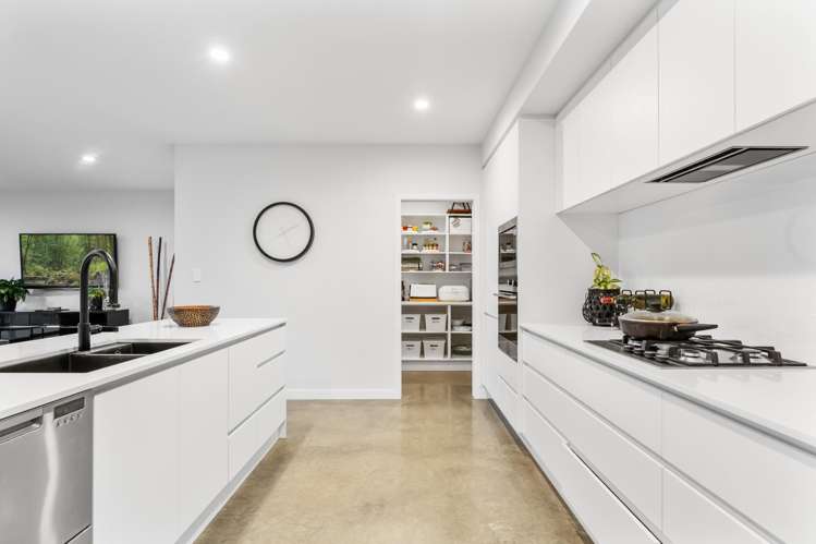 42 Oceana Drive Welcome Bay_9