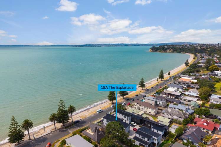 18A The Esplanade Eastern Beach_23