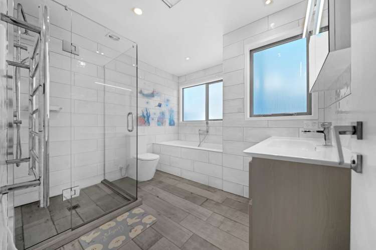 169 Cook street Howick_9