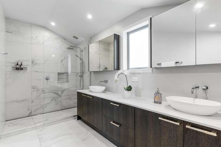 1/3 Katui Street Castor Bay_10