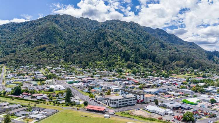 24 Lawrence Avenue Te Aroha_3