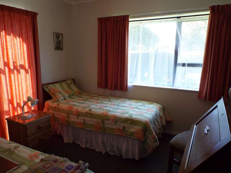 3/288 Queen Street Pukekohe_5