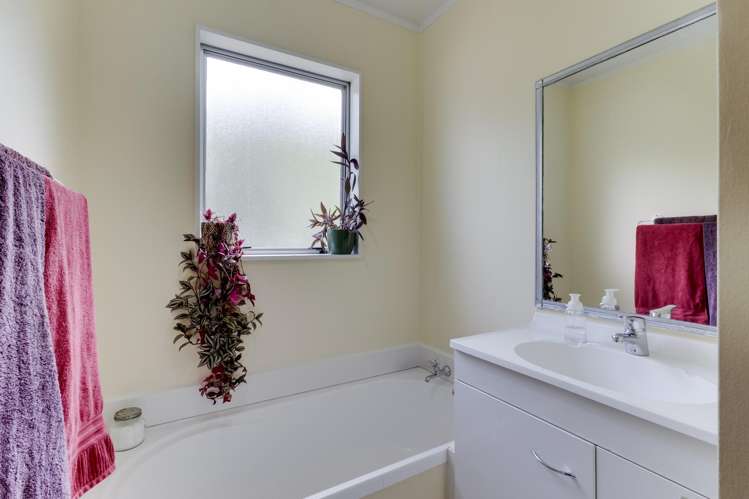 69 Montgomery Avenue Karori_10