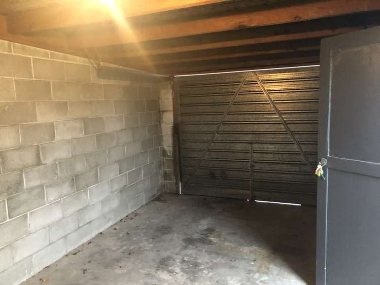 82 Aikmans Road Merivale_17