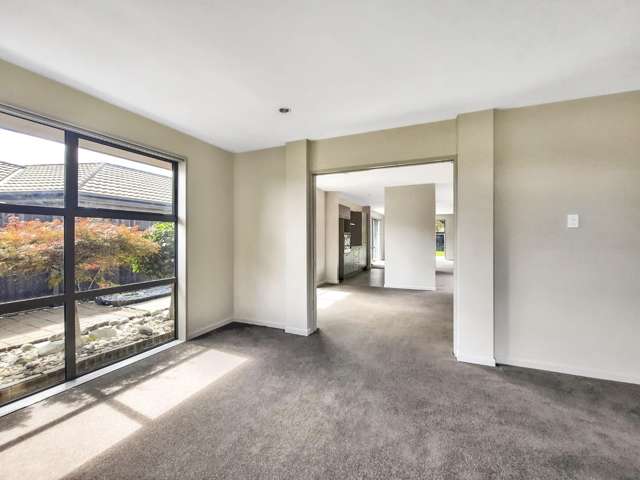 1 Crocus Lane 500081_2