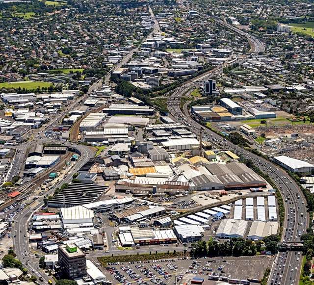 Huge Auckland industrial complex open to all investors