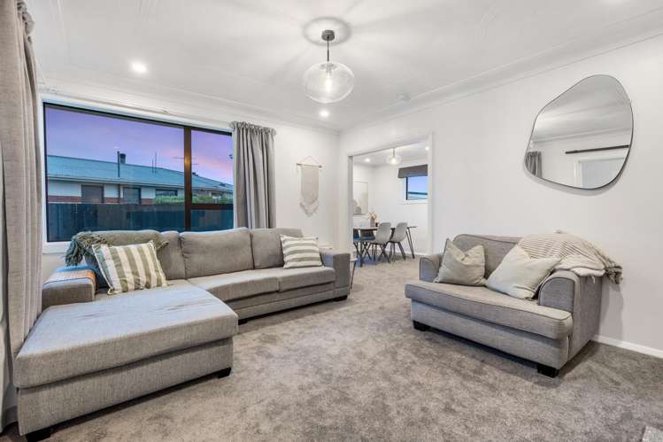 16 Esk Place Mosgiel_10