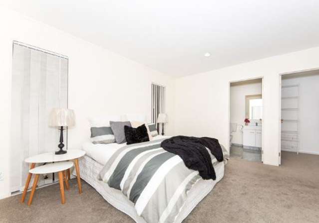 32 Earnslaw Crescent Clover Park_4