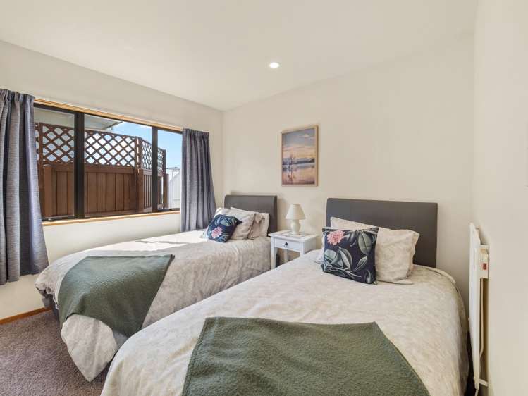 106 Middle Road Allenton_10