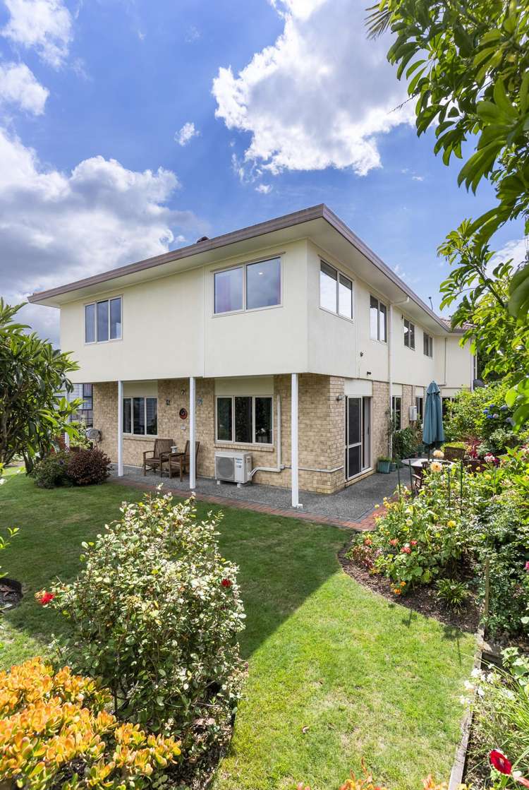 64 Whitford Road Botany Downs_26