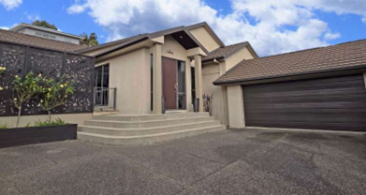 208 Castlewold Drive_0