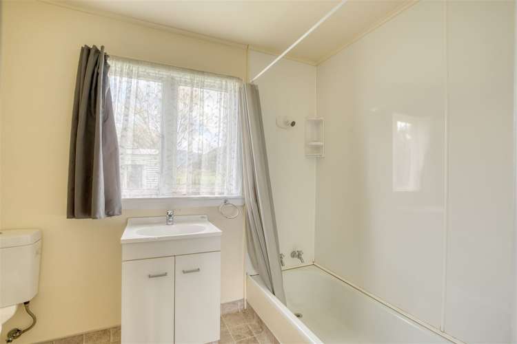 16 Wanganui Flat Road Harihari_7