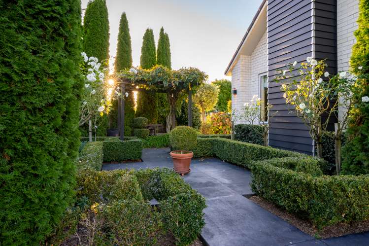 3 Featherstone Drive Flagstaff_22