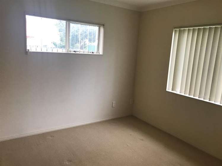 53 Hill Road Hillpark_10