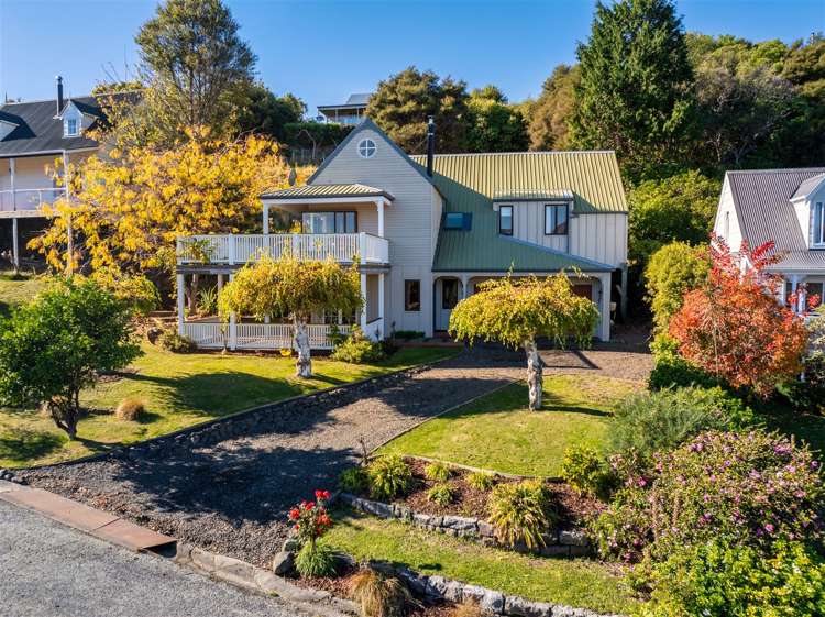 31 Penlington Place Akaroa_28