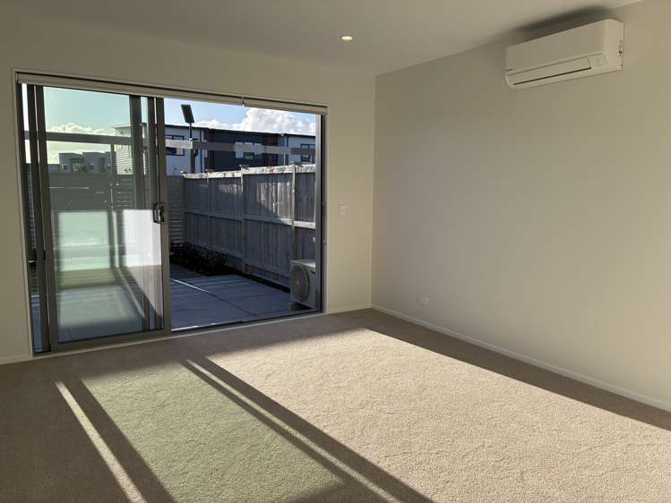 101 WAITUARUA DRIVE "Waiata Shores" Takanini_14