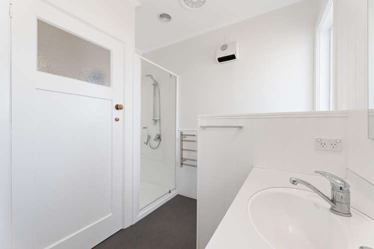 376a Devonport Road Tauranga South_23