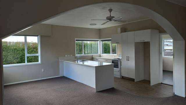 144 Cardiff Road Stratford_1