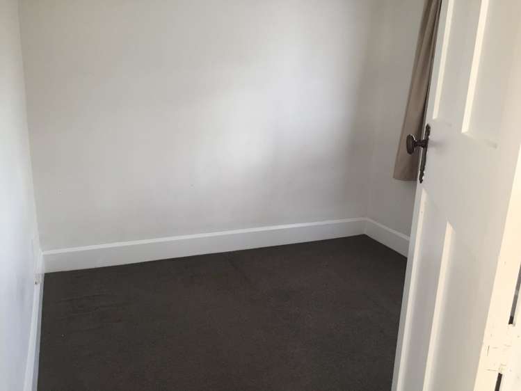 11 Cradock Street South New Brighton_18